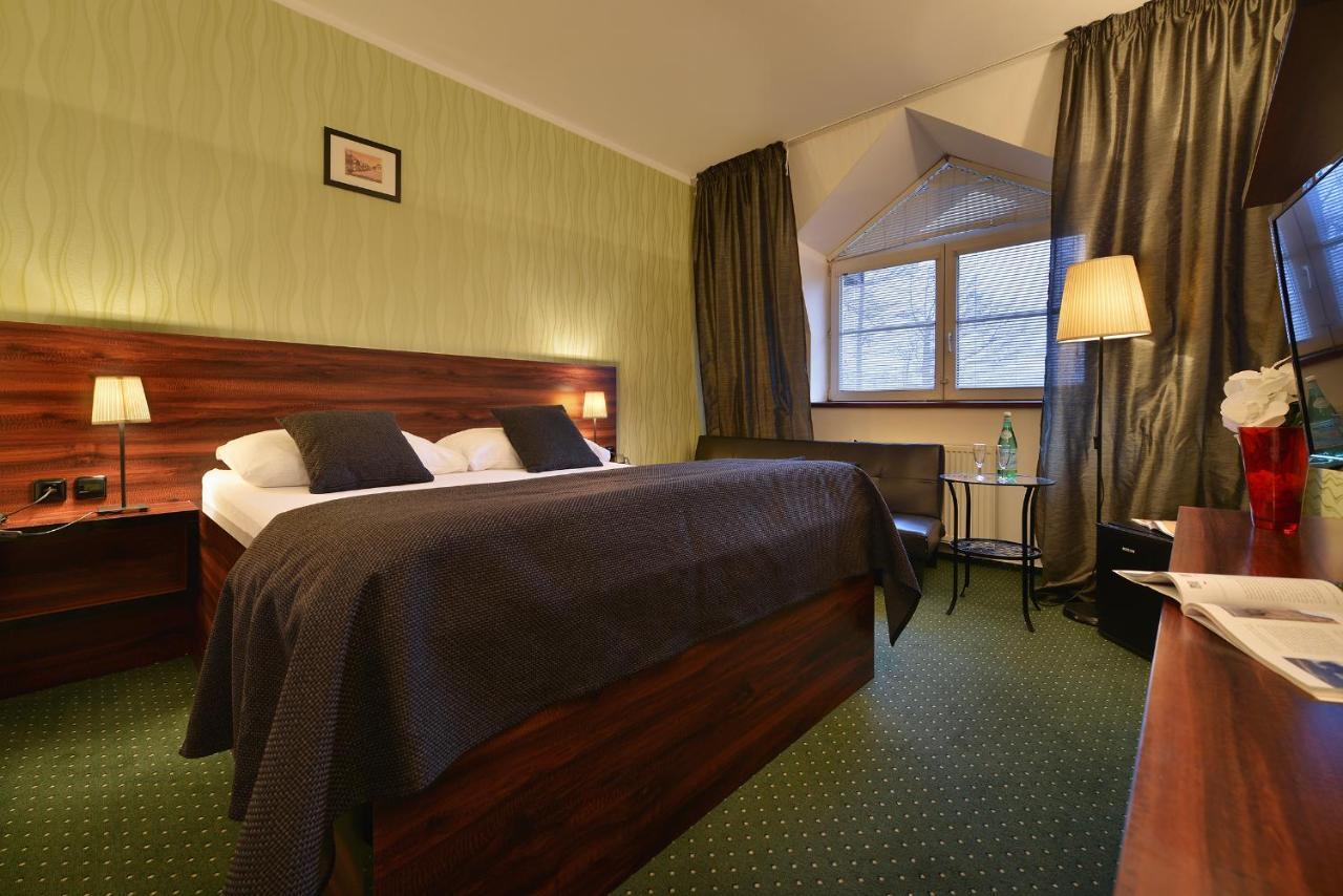 Parkhotel Morris Novy Bor Bagian luar foto