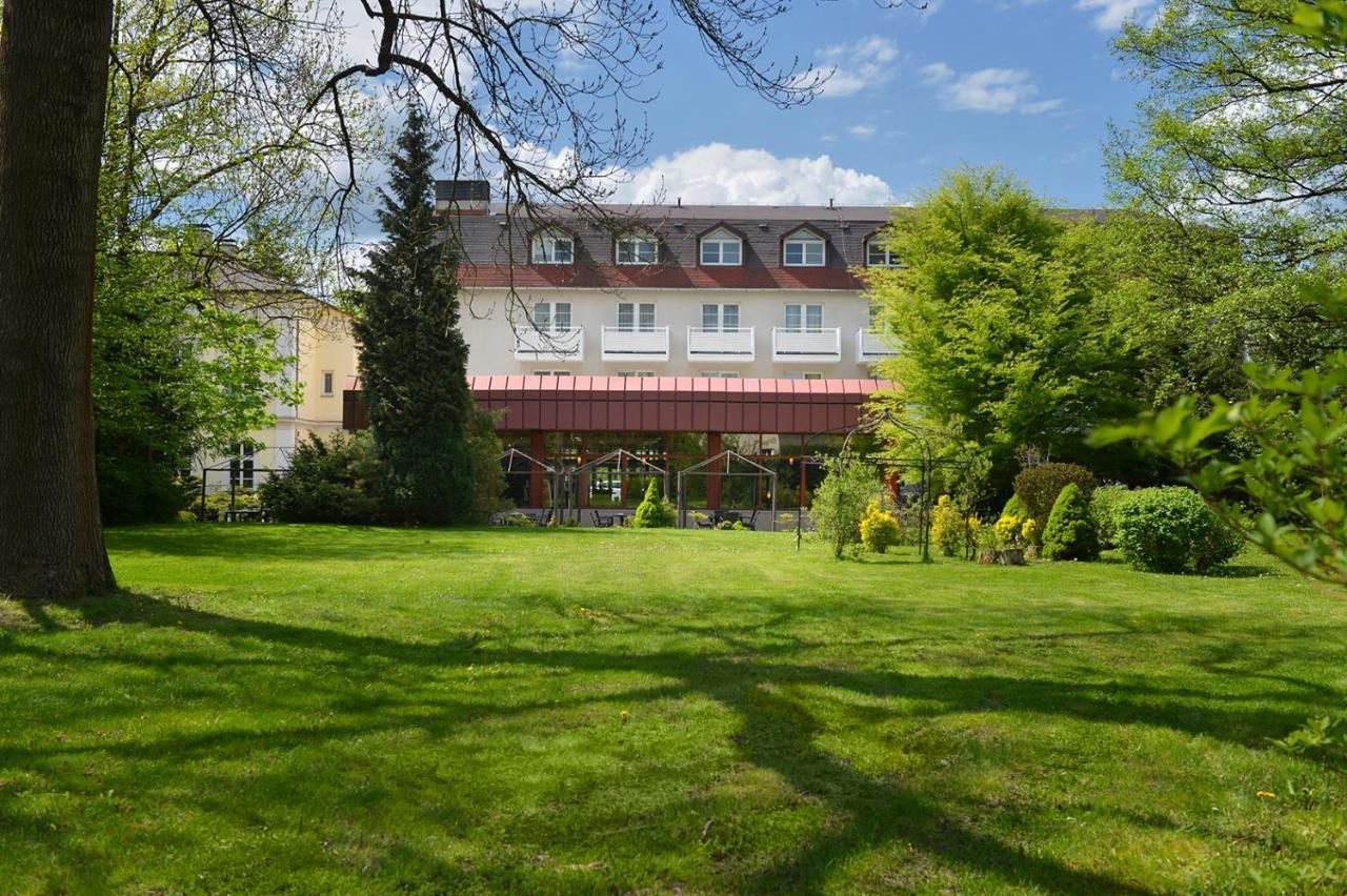 Parkhotel Morris Novy Bor Bagian luar foto