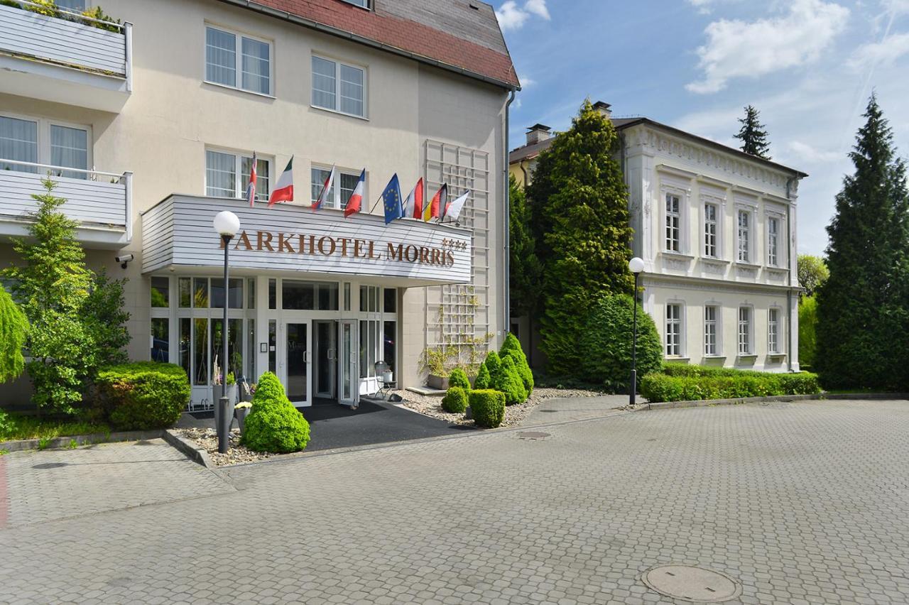 Parkhotel Morris Novy Bor Bagian luar foto