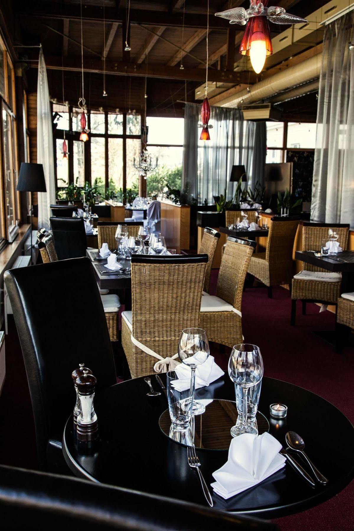 Parkhotel Morris Novy Bor Bagian luar foto